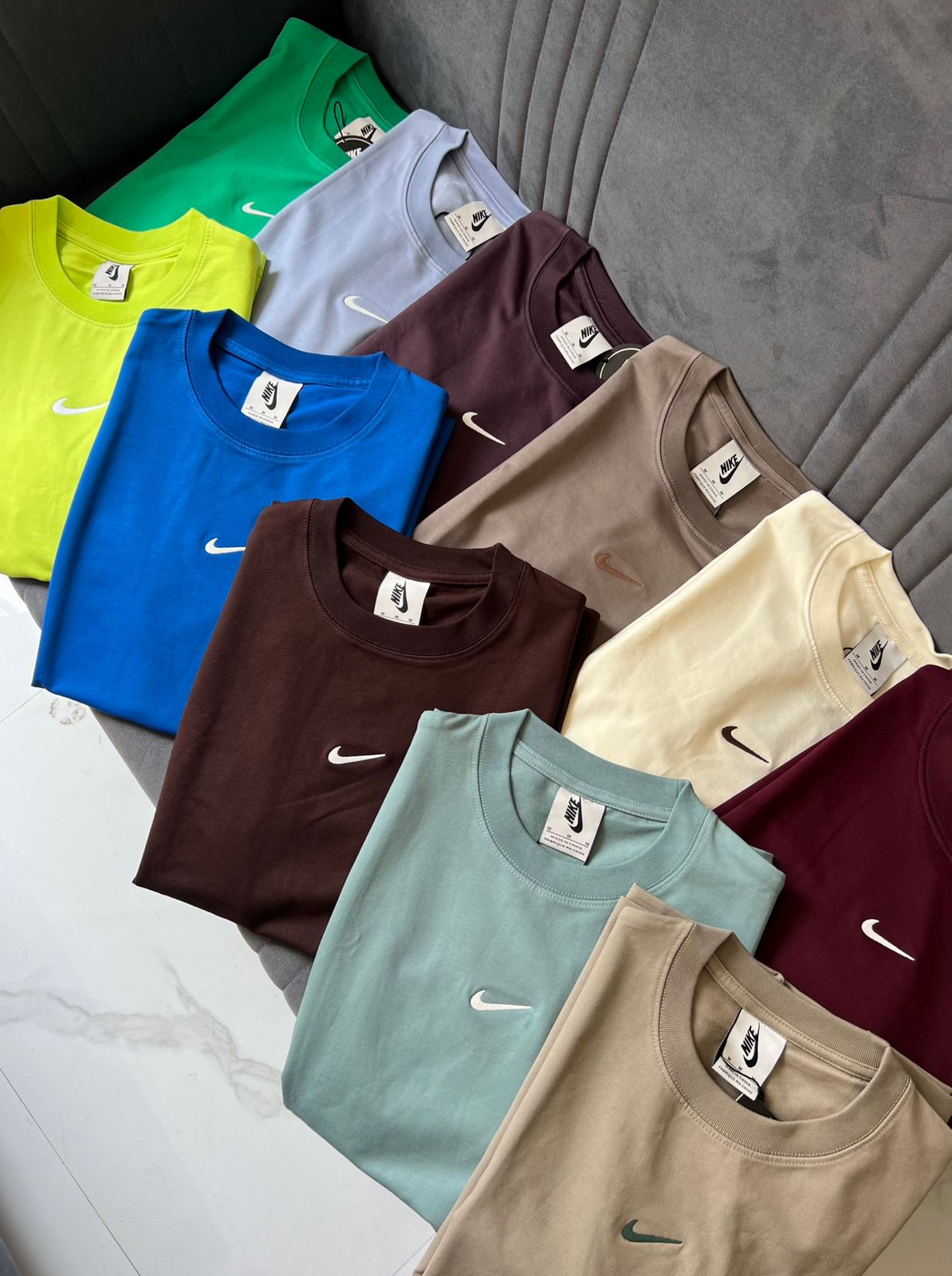 Essential Center-Swoosh Crew Neck T-Shirt (Cotton Lycra)