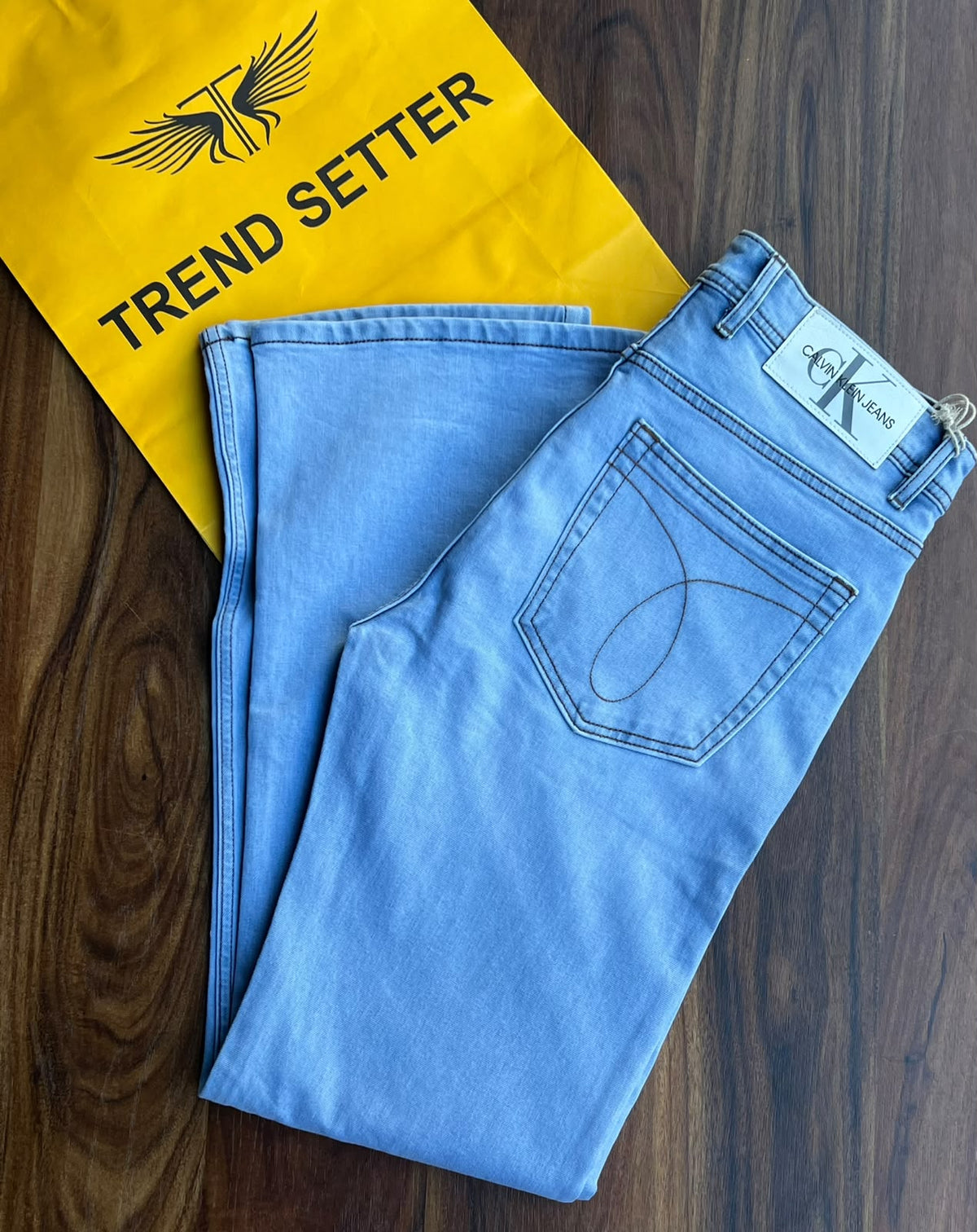 Premium Size 34 Men's Denim Jeans Collection (Wide Leg, Flap Pocket & Contrast Stitch)